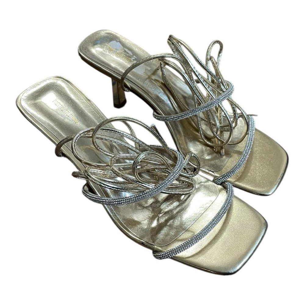 Pretty Little Thing Strappy Lace Up Square Toe Heel Sandal Gold Womens 7 kitten - Picture 2 of 8